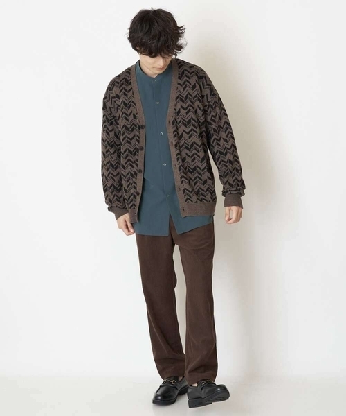 a.v.v（アーヴェヴェ）の「ジャカードワイドシルエットカーディガン（カーディガン/ボレロ・メンズ・グレー/ライトブラウン・46/48/50）」の6枚目の写真