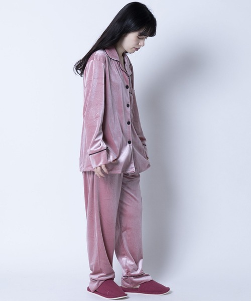 CÉLINE パジャマ ピンク （ルームウェア 上下セットアップ ベロア調 