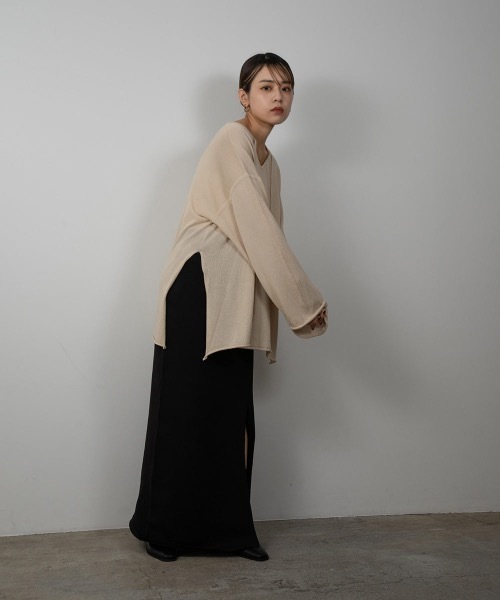 Amiur(エミレ)の「rib line loose knit(ニット/セーター・レディース・ベージュ/パープル系/オレンジ系・FREE)」の5枚目の写真