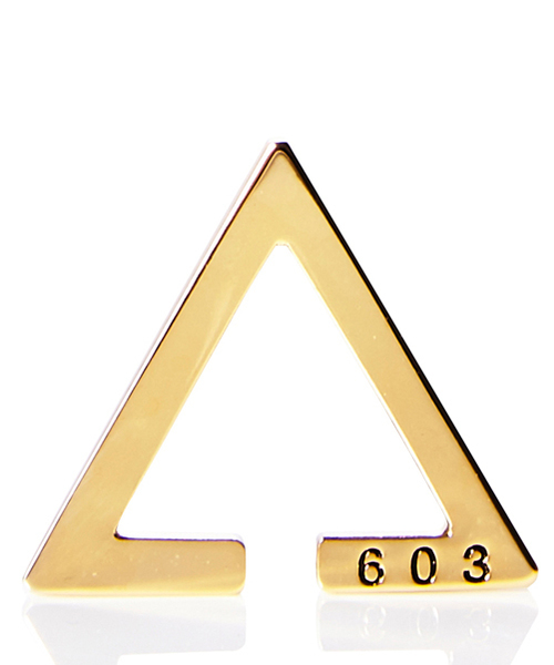 603（ロクマルサン）の「603 トライアングルイヤーカフ（イヤーカフ・メンズ・シルバー/ゴールド・FREE）」の2枚目の写真