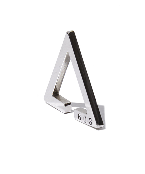 603（ロクマルサン）の「603 トライアングルイヤーカフ（イヤーカフ・メンズ・シルバー/ゴールド・FREE）」の6枚目の写真