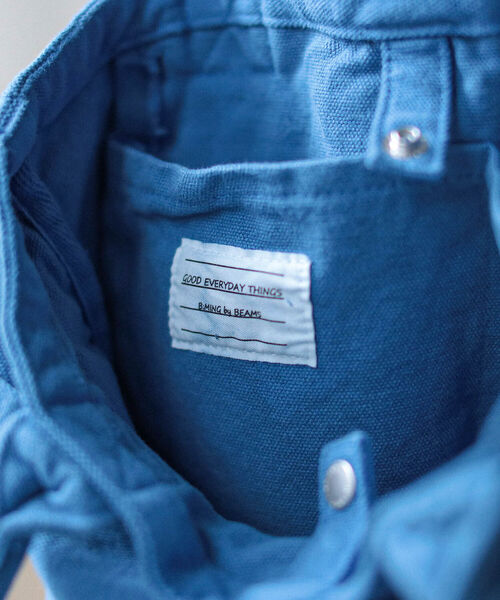 B:MING by BEAMS（ビーミングバイビームス）の「B:MING by BEAMS / 製品染 CANVAS TOTE BAG（トートバッグ・メンズ・ネイビー/レッド/ブルー/カーキ・ONE SIZE）」の9枚目の写真