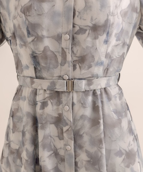 OLIVE des OLIVE(オリーブデオリーブ)の「チュールプリントワンピース(ワンピース・レディース・ブラック/グレー・FREE)」の21枚目の写真