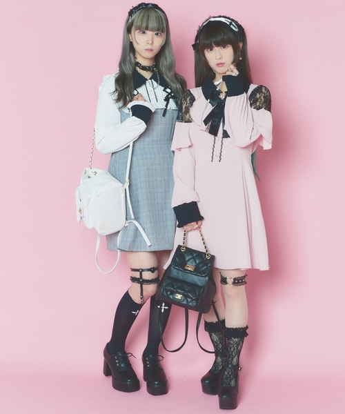 WEGO(ウィゴー)の「WEGO/【一部店限定】肩空きフリルワンピース(ワンピース・レディース・ブラック/ピンク・FREE)」の13枚目の写真