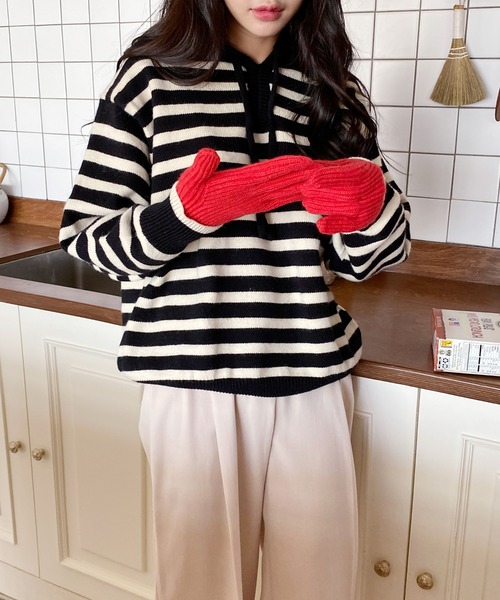 by muni:r(バイ ムニール)の「無地ロングニットスマホ対応手袋(手袋・レディース・グレー/アイボリー/ブラック/グリーン/ピンク/レッド・ONE SIZE)」の22枚目の写真