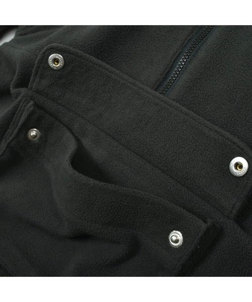 BeBe（ベベ）の「BeBe/フリースハーフジップポケット付きトレーナー(90~150cm)（スウェット・キッズ・グリーン/ブラック・140/100/90/130/150/110/120）」の17枚目の写真