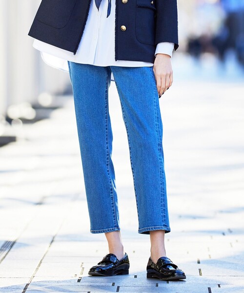 J.PRESS(ジェイプレス)の「【洗える】BASIC STRETCH DENIM ストレート パンツ(デニムパンツ・レディース・ホワイト系/ブラック系/ネイビー系/ダルブルー系・T13/T15/T17)」の4枚目の写真