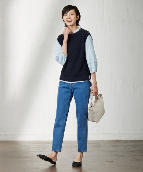 J.PRESS(ジェイプレス)の「【洗える】BASIC STRETCH DENIM ストレート パンツ(デニムパンツ・レディース・ホワイト系/ブラック系/ネイビー系/ダルブルー系・T13/T15/T17)」の19枚目の写真