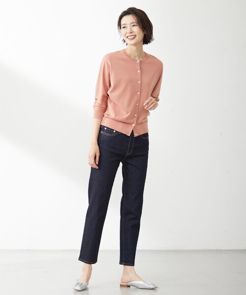 J.PRESS(ジェイプレス)の「【洗える】BASIC STRETCH DENIM ストレート パンツ(デニムパンツ・レディース・ホワイト系/ブラック系/ネイビー系/ダルブルー系・T13/T15/T17)」の16枚目の写真