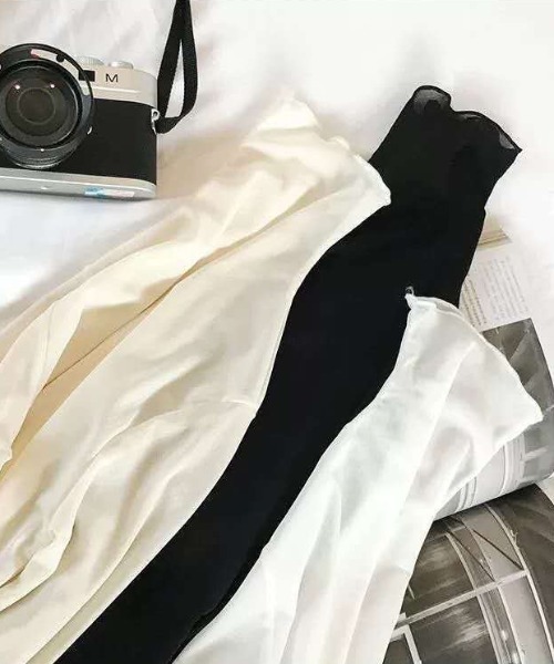 wears(ウェアーズ)の「メロウハイネックトップス(Tシャツ/カットソー・レディース・アイボリー/ホワイト/ブラック・FREE)」の7枚目の写真