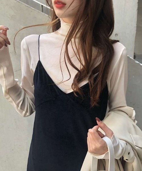 wears(ウェアーズ)の「メロウハイネックトップス(Tシャツ/カットソー・レディース・アイボリー/ホワイト/ブラック・FREE)」の8枚目の写真