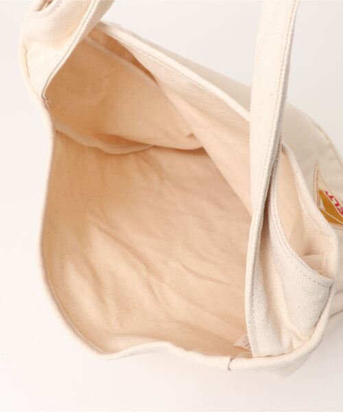 KELTY(ケルティ)の「A4サイズ収納可【KELTY】縦型 キャンバスバッグ / CASUAL CANVAS BAG(トートバッグ・レディース・ナチュラル・FREE)」の4枚目の写真