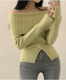 リブオフショルダースリットニット