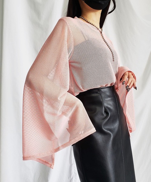 me+em select(ミームセレクト)の「ワイドスリーブスリットメッシュブラウス(シャツ/ブラウス・レディース・ブラック/ピンク/アイボリー・FREE)」の3枚目の写真