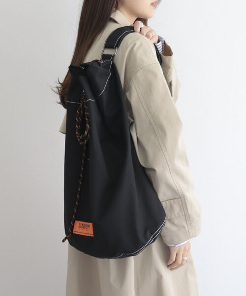 UNIVERSAL OVERALL（ユニバーサルオーバーオール）の「【UNIVERSAL OVERALL/ユニバーサルオーバーオール】TCワンショルビッグポーチ UVO-154（ショルダーバッグ・レディース・ブラック/ベージュ・FREE）」の9枚目の写真