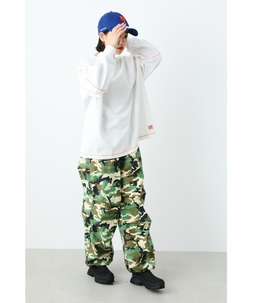 RODEO CROWNS WIDE BOWL（ロデオクラウンズワイドボウル）の「ステッチカラートップス（スウェット・レディース・ピンク/ブラック/オフホワイト/グリーン・FREE）」の13枚目の写真