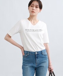 INDIVI | 【定番/ロゴT/Vネック】メッセージTシャツ(Tシャツ/カットソー)