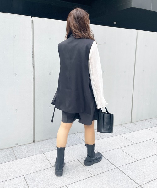 StyleSea（スタイルシー）の「サイドオープンベスト（ベスト・レディース・ブラック/アイボリー/ベージュ・MEDIUM）」の21枚目の写真