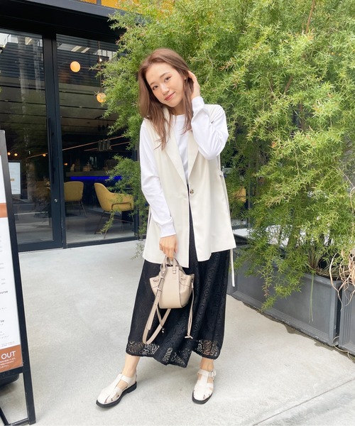 StyleSea（スタイルシー）の「サイドオープンベスト（ベスト・レディース・ブラック/アイボリー/ベージュ・MEDIUM）」の8枚目の写真