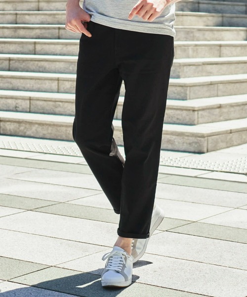TETE HOMME(テットオム)の「【WEB限定】スリムテーパード カツラギクロップドパンツ(その他パンツ・メンズ・ブラック/ホワイト/ネイビー/ベージュ・SMALL/MEDIUM/LARGE/X-LARGE)」の3枚目の写真