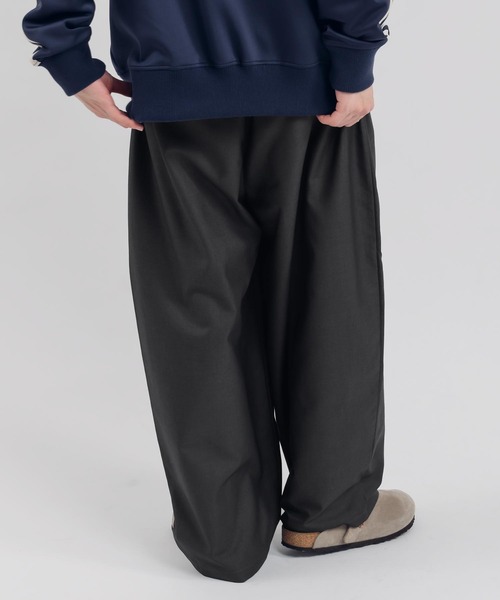 美品✨ クーティー ウール2タックパンツ スラックス Mサイズ グレー L．グレー 【ウォッシャブル】清潔パンツ スラックス 春夏