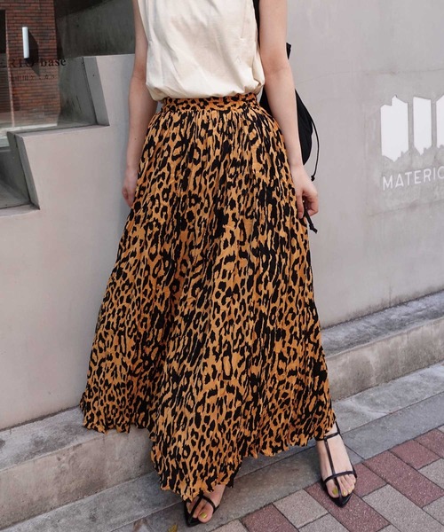CORNERS(コーナーズ)の「レオパード柄ロングスカート(スカート・レディース・キャメル/ピンク/ベージュ/ネイビー/ブラック・M)」の21枚目の写真