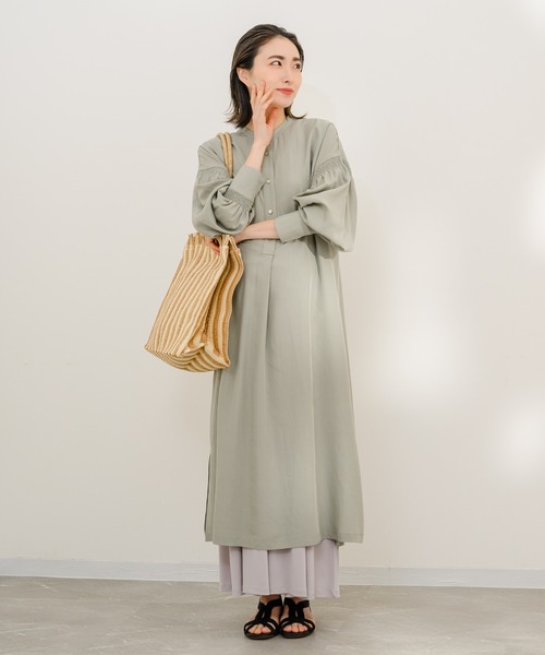 KATHARINE ROSS(キャサリンロス)の「【KATHARINE ROSS】シャーリングシャツワンピース(シャツワンピース・レディース・ブルー/ライトグレー・MEDIUM)」の3枚目の写真