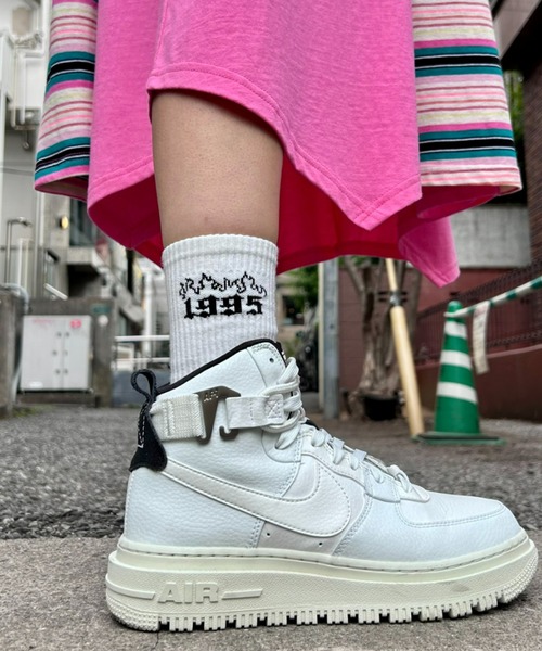 Candy Stripper（キャンディストリッパー）の「CANDY GRAFFITI RIB ソックス（ソックス/靴下・レディース・ブラック/オフホワイト/ライトブルー・FREE）」の2枚目の写真