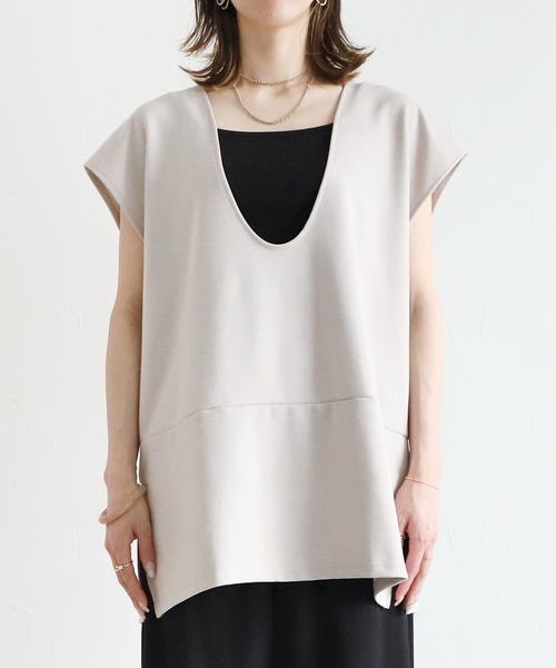 reca（レカ）の「深Vネックベスト（ベスト・レディース・グレイッシュベージュ/ブラック/オレンジ・FREE）」の4枚目の写真