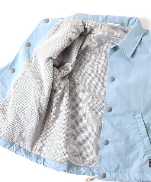 BREEZE(ブリーズ)の「バックロゴコーチジャケット(テーラードジャケット・キッズ・ブラック/サックスブルー・110/80/140/90/100/120/130)」の7枚目の写真