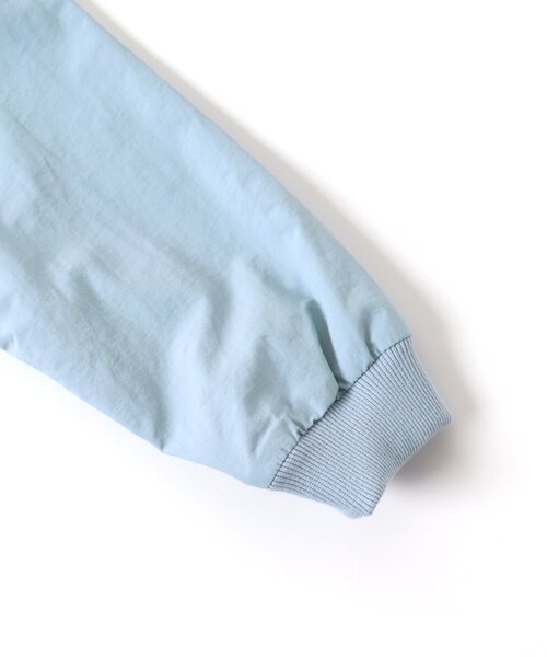 BREEZE(ブリーズ)の「バックロゴコーチジャケット(テーラードジャケット・キッズ・ブラック/サックスブルー・110/80/140/90/100/120/130)」の13枚目の写真