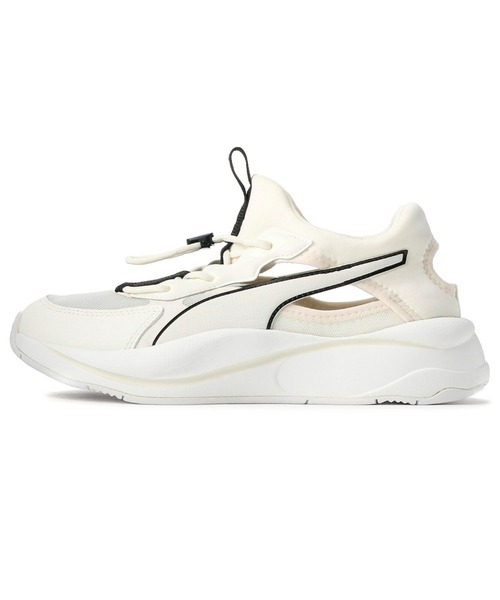 PUMA（プーマ）の「PUMA プーマ ウィメンズ RS カーブ ミュール スニーカー（スニーカー・レディース・シルバーグレー/オフホワイト・22.0cm/25.5cm/24.5cm/23.5cm/26.0cm/22.5cm/23.0cm/25.0cm/24.0cm）」の2枚目の写真