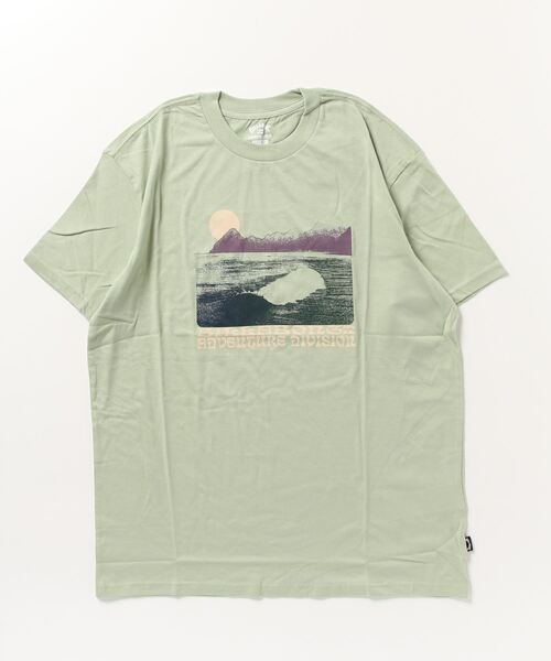 BILLABONG（ビラボン）の「BILLABONG メンズ 【A/Div.】 ALASKA WAVE SS Ｔシャツ 【2023年春夏モデル】/ビラボン半袖Tシャツ（Tシャツ/カットソー・メンズ・ホワイト/グリーン系その他・MEDIUM/LARGE/X-LARGE）」の2枚目の写真