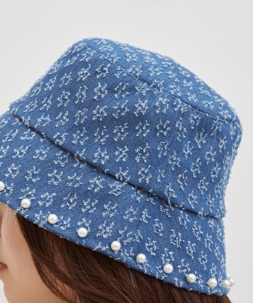 paravion（パラビオン）の「デニムパールバケットハット（ハット・レディース・ブラック/ライトブルー・FREE）」の4枚目の写真
