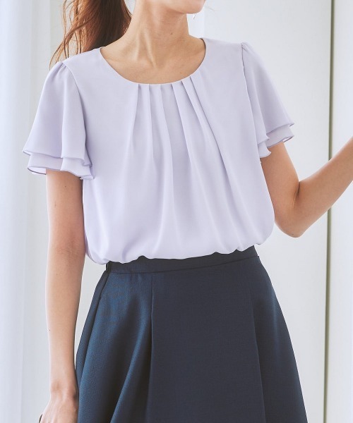 7days Life Styling(セブンデイズライフスタイリング)の「ジョーゼットエアリー半袖トップス カットソー裏地付(シャツ/ブラウス・レディース・グレイッシュベージュ/ライトブルー/ドット/ミント/オフホワイト/キャメル/ブルーグリーン/ライラック/ブラック/ネイビー/ピンク/ストライプ/ホワイト×ブラック/マスタード/ベージュ系その他/ピンク系その他・M/S/LL/L/3L)」の10枚目の写真