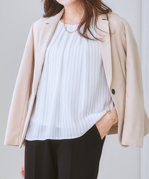 7days Life Styling(セブンデイズライフスタイリング)の「ジョーゼットエアリー半袖トップス カットソー裏地付(シャツ/ブラウス・レディース・グレイッシュベージュ/ライトブルー/ドット/ミント/オフホワイト/キャメル/ブルーグリーン/ライラック/ブラック/ネイビー/ピンク/ストライプ/ホワイト×ブラック/マスタード/ベージュ系その他/ピンク系その他・M/S/LL/L/3L)」の15枚目の写真