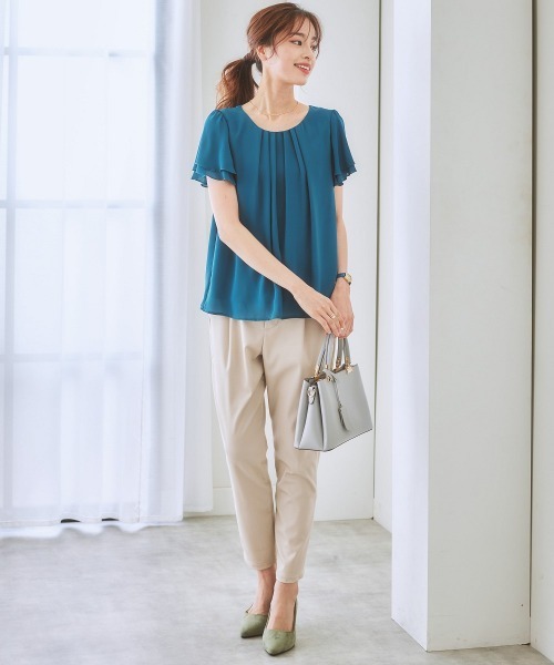 7days Life Styling(セブンデイズライフスタイリング)の「ジョーゼットエアリー半袖トップス カットソー裏地付(シャツ/ブラウス・レディース・グレイッシュベージュ/ライトブルー/ドット/ミント/オフホワイト/キャメル/ブルーグリーン/ライラック/ブラック/ネイビー/ピンク/ストライプ/ホワイト×ブラック/マスタード/ベージュ系その他/ピンク系その他・M/S/LL/L/3L)」の19枚目の写真