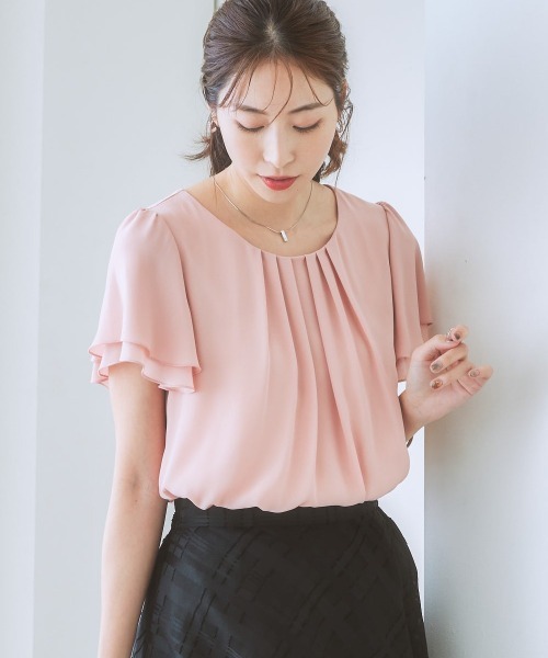 7days Life Styling(セブンデイズライフスタイリング)の「ジョーゼットエアリー半袖トップス カットソー裏地付(シャツ/ブラウス・レディース・グレイッシュベージュ/ライトブルー/ドット/ミント/オフホワイト/キャメル/ブルーグリーン/ライラック/ブラック/ネイビー/ピンク/ストライプ/ホワイト×ブラック/マスタード/ベージュ系その他/ピンク系その他・M/S/LL/L/3L)」の20枚目の写真