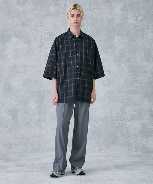 PUBLIC TOKYO（パブリックトウキョウ）の「TWチェックリラックスオーバーシャツ（シャツ/ブラウス・メンズ・ベージュ/ネイビー・1/2）」の3枚目の写真