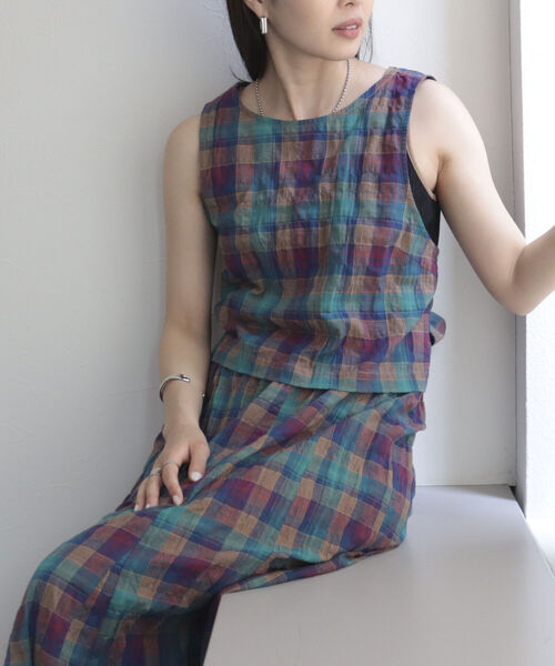 fredy emue（フレディエミュ）の「チェックエプロンビスチェ（シャツ/ブラウス・レディース・ブルー系その他/パープル系その他・38）」の2枚目の写真