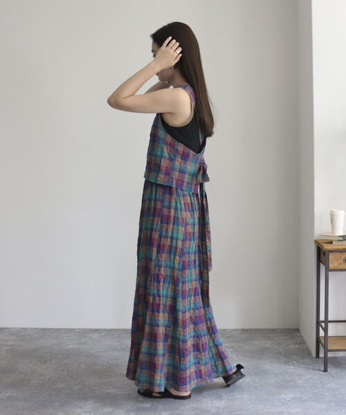 fredy emue（フレディエミュ）の「チェックエプロンビスチェ（シャツ/ブラウス・レディース・ブルー系その他/パープル系その他・38）」の7枚目の写真