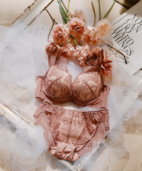 APRILPOOLDAY★日本未上陸★CHLOE LACE BRA レースブラトップ APRILPOOLDAY☆日本未上陸☆CHLOE LACE BRA レースブラトップ ビキニ