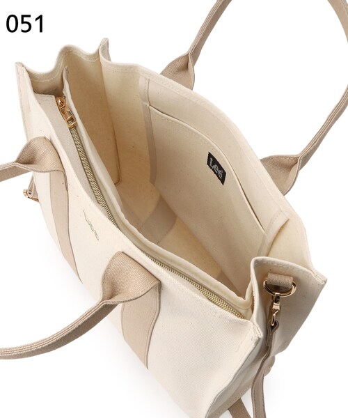 Lee（リー）の「【Lee別注】スクエアA4 2WAYトート【A4サイズ収納可】（トートバッグ・レディース・チャコールグレー/ブラック/ライトベージュ・00）」の14枚目の写真