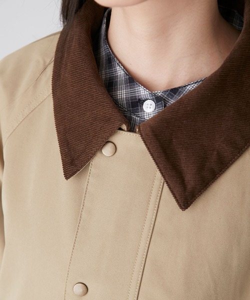 BONLECILL(ボンルシール)の「ラグランスリーブ 襟コーデュロイ オーバーハンティングコート(ステンカラーコート・レディース・ネイビー/ブラック/ベージュ/カーキ・FREE)」の21枚目の写真