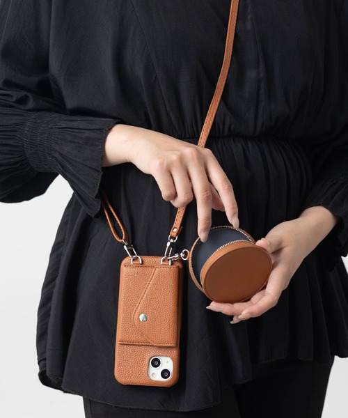 emonique（エモニーク）の「iPhoneケース PUレザー カバー カード収納 ストラップ コインケース 【SE/11/12/13/14/15/15pro/16/16pro/16e/17/17pro/Air対応】（スマホケース/カバー・レディース・パープル/ブラック/ブラウン/グレー・iPhone 12/iPhone 7/8/SE(第2/第3世代)/iPhone 14/iPhone 11/iPhone 13/iPhone 15/iPhone 15 Pro/iPhone 16/iPhone 16 Pro/iPhone 16e/iPhone 17 Pro/iPhone Air/iPhone 17）」の4枚目の写真