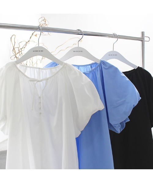 MODE ROBE(モードローブ)の「バルーンスリーブリボントップス(Tシャツ/カットソー・レディース・ホワイト/ブルー/ブラック・FREE)」の4枚目の写真