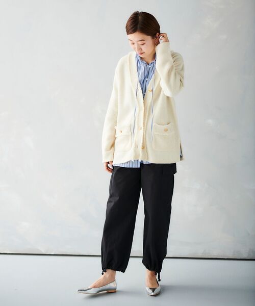 le.coeur blanc（ルクールブラン）の「コットンツイル2wayカーゴパンツ（カーゴパンツ・レディース・ブラック/ブラウン・38/36）」の19枚目の写真