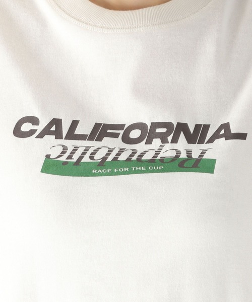 niko and...(ニコアンド)の「スポーツフェイクレイヤーロングTシャツ(Tシャツ/カットソー・レディース・オフホワイト/グレー/ブルー・FREE)」の15枚目の写真