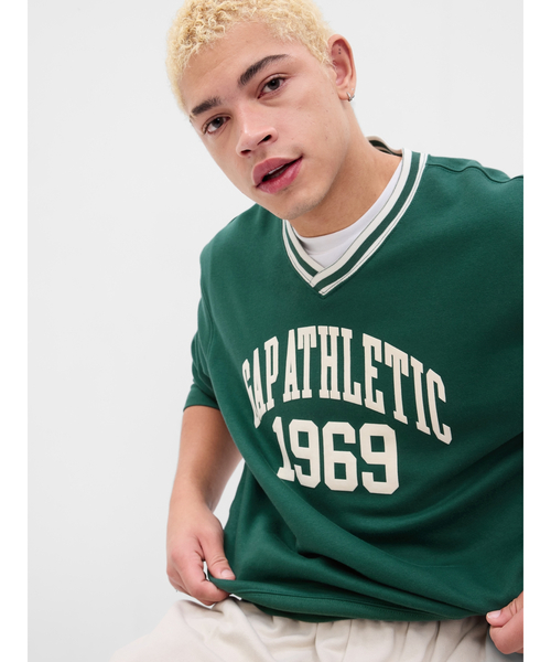 GAP（ギャップ）の「GAP "ATHLETIC" アーチロゴ スウェット・トレーナー(ユニセックス)（スウェット・メンズ・レッド/ブラウン/グリーン/ネイビー・L/XS/M/S/XL）」の6枚目の写真