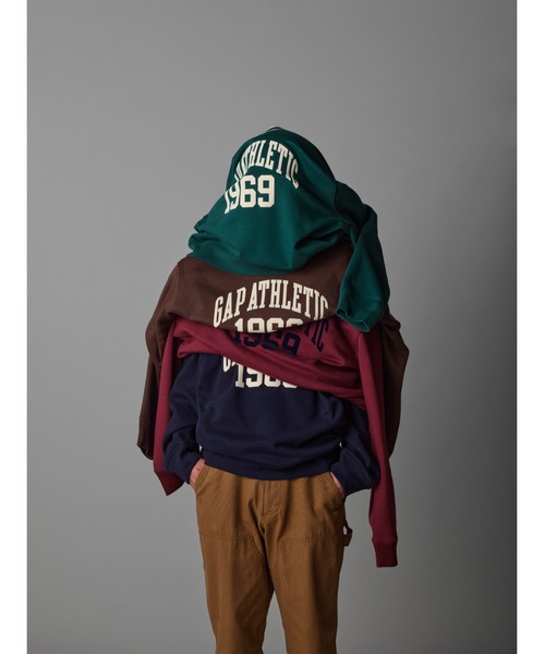 GAP（ギャップ）の「GAP "ATHLETIC" アーチロゴ スウェット・トレーナー(ユニセックス)（スウェット・メンズ・レッド/ブラウン/グリーン/ネイビー・L/XS/M/S/XL）」の15枚目の写真
